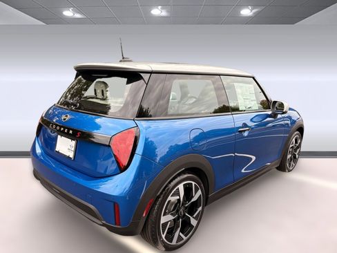 New 2026 MINI Cooper S image 9