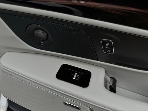 New 2026 Lincoln Nautilus Premier w/ Equipment Group 102A image 18