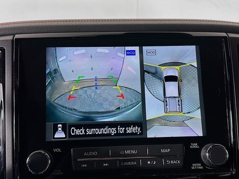 Used 2022 Nissan Titan PRO-4X w/ Pro-4x Convenience Package image 14