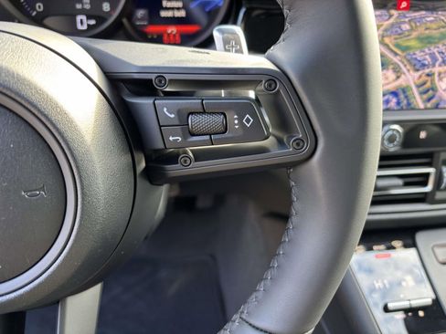 New 2026 Porsche Macan image 28