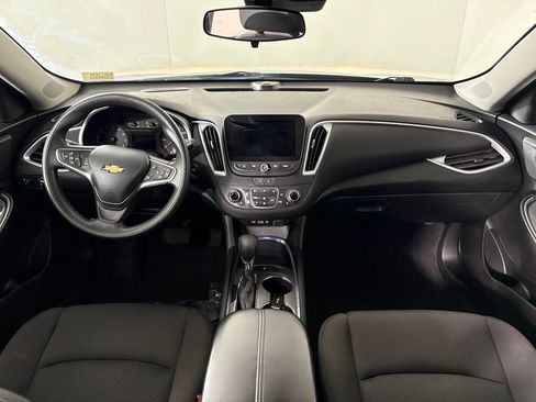 Used 2023 Chevrolet Malibu LT FWD image 36
