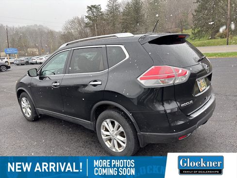 Used 2016 Nissan Rogue SV image 5
