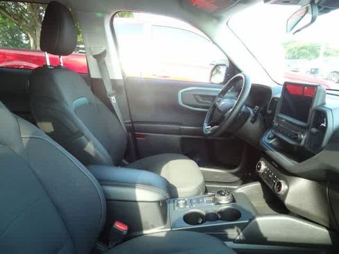 Used 2024 Ford Bronco Sport Badlands AWD/4WD image 9