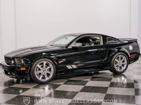Used 2006 Ford Mustang GT Premium image 5