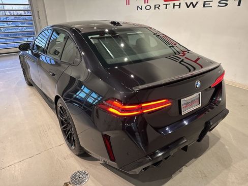 Used 2025 BMW M5 w/ Carbon Package image 10