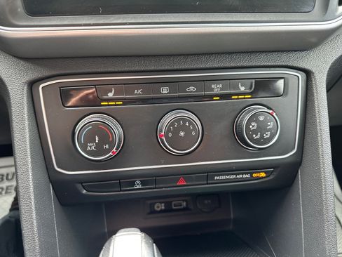 Used 2018 Volkswagen Atlas SE AWD/4WD image 31
