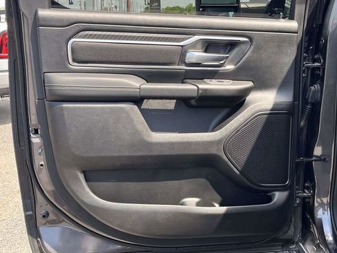 New 2026 RAM 1500 4x4 Crew Cab image 12
