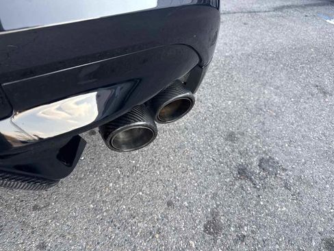 Used 2022 BMW X6 M w/ Competition Package image 19