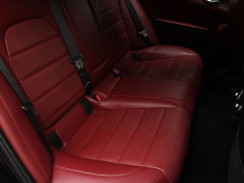 Used 2018 Kia Stinger GT2 image 23