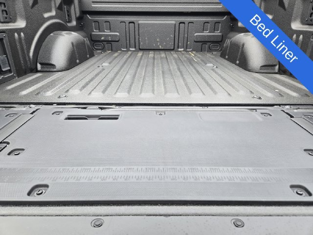 Certified 2025 Ford F150 Platinum w/ FX4 Off-Road Package AWD/4WD image 32