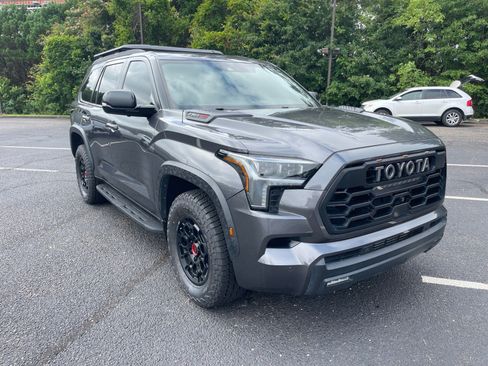 Used 2025 Toyota Sequoia TRD Pro AWD/4WD image 1