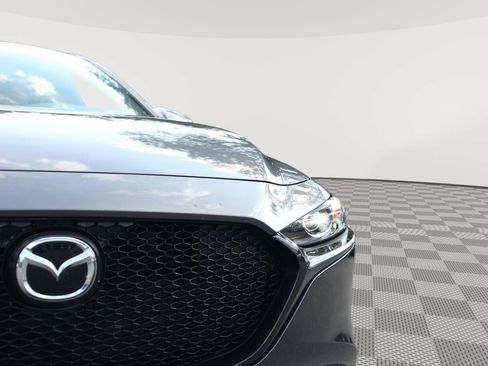 Used 2024 MAZDA MAZDA3 s FWD image 10