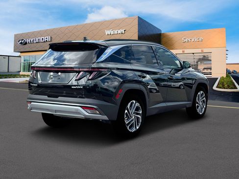 New 2025 Hyundai Tucson Limited image 7