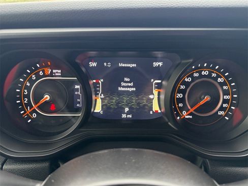 New 2025 Jeep Gladiator Sport image 32