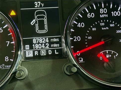 Used 2015 Nissan Rogue S w/ Convenience Package image 13