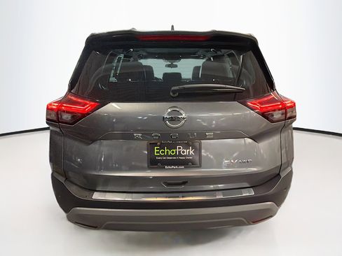 Used 2021 Nissan Rogue SV w/ Premium Package AWD/4WD image 7
