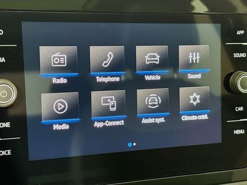 New 2026 Volkswagen Taos SE AWD/4WD image 16