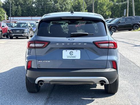 Used 2024 Ford Escape Active w/ Cold Weather Package FWD image 28