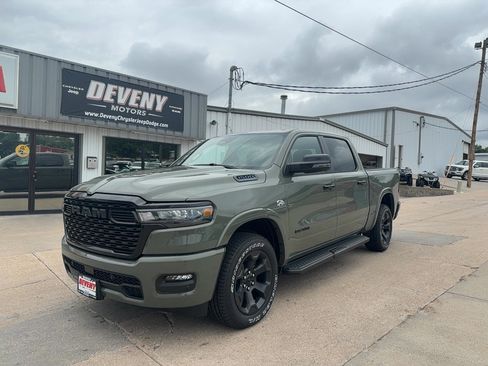 Used 2026 RAM 1500 Big Horn AWD/4WD image 2