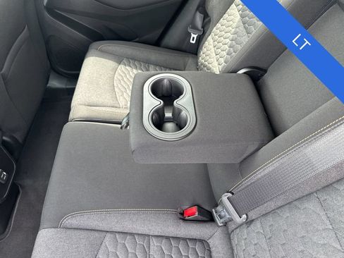 Used 2020 Chevrolet Equinox LT FWD image 22