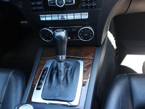Used 2013 Mercedes-Benz C 300 4MATIC Sedan image 8