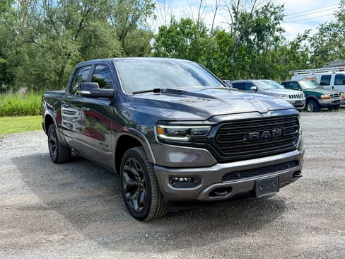 Used 2022 RAM 1500 Limited AWD/4WD image 1