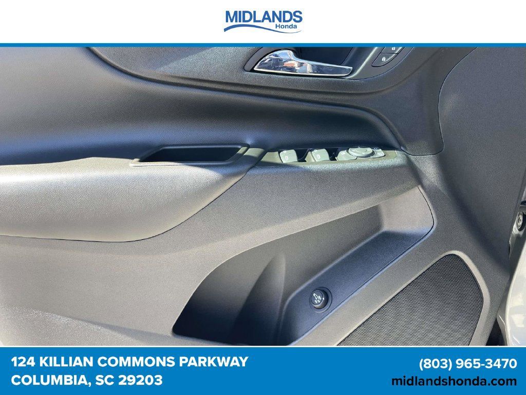 Used 2023 Chevrolet Equinox LT FWD image 17