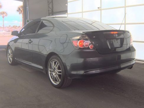 Used 2010 Scion tC 2DR HATCHBACK image 2