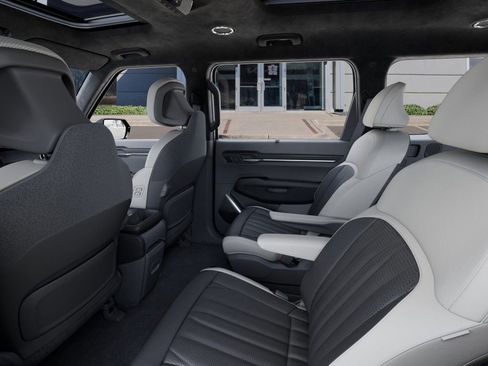 New 2026 Kia EV9 GT-Line image 18