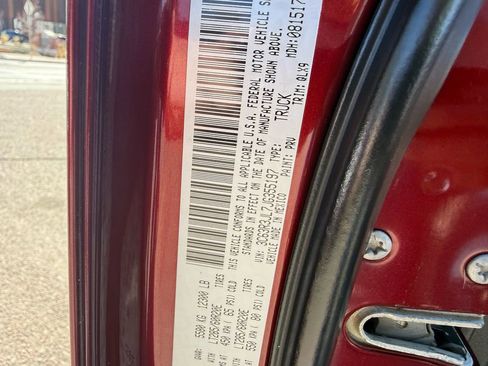 Used 2018 RAM 3500 Laramie w/ Sport Appearance Group image 28