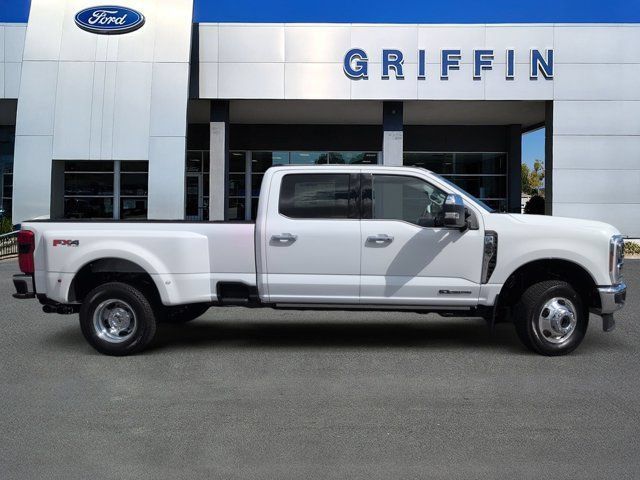 New 2026 Ford F350 Lariat w/ Lariat Ultimate Package AWD/4WD image 3