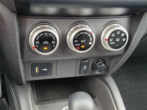 Used 2020 Mitsubishi Outlander Sport ES AWD/4WD image 23