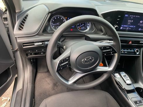 Certified 2022 Hyundai Sonata SE w/ Cargo Package image 14