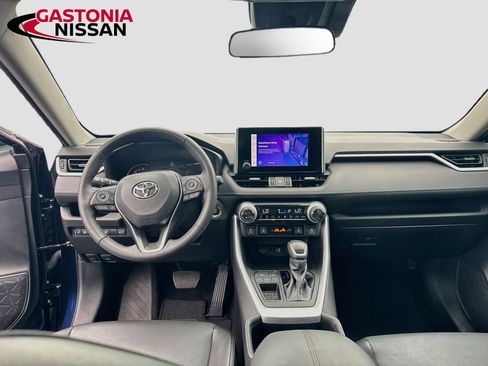 Used 2023 Toyota RAV4 XLE Premium FWD image 31