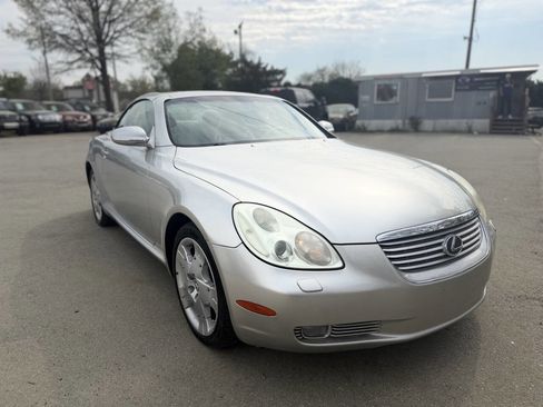 Used 2002 Lexus SC 430 Convertible image 3