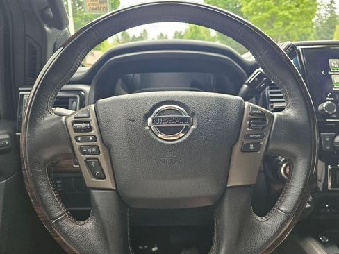 Used 2021 Nissan Titan Platinum Reserve AWD/4WD image 24