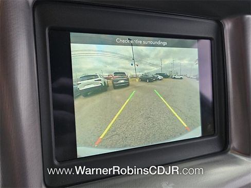 Used 2019 Dodge Charger SXT image 20