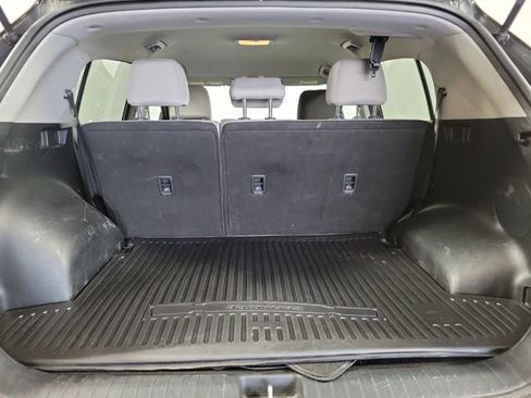 Used 2022 Kia Sportage LX FWD image 27