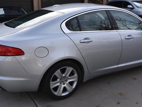 Used 2009 Jaguar XF Luxury image 15