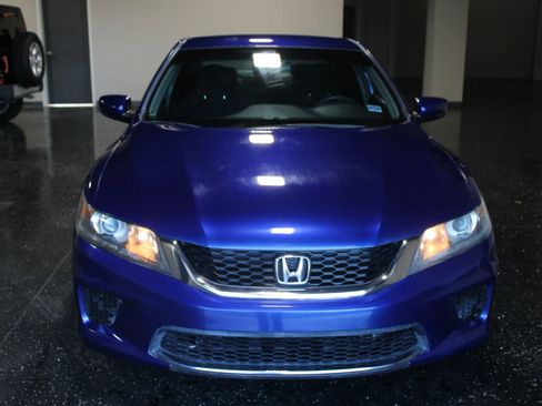 Used 2013 Honda Accord LX-S image 5