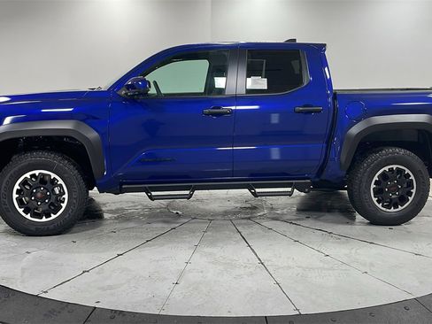 New 2025 Toyota Tacoma TRD Off-Road image 8