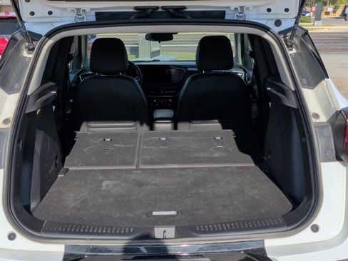 Used 2024 Buick Encore GX Sport Touring image 37