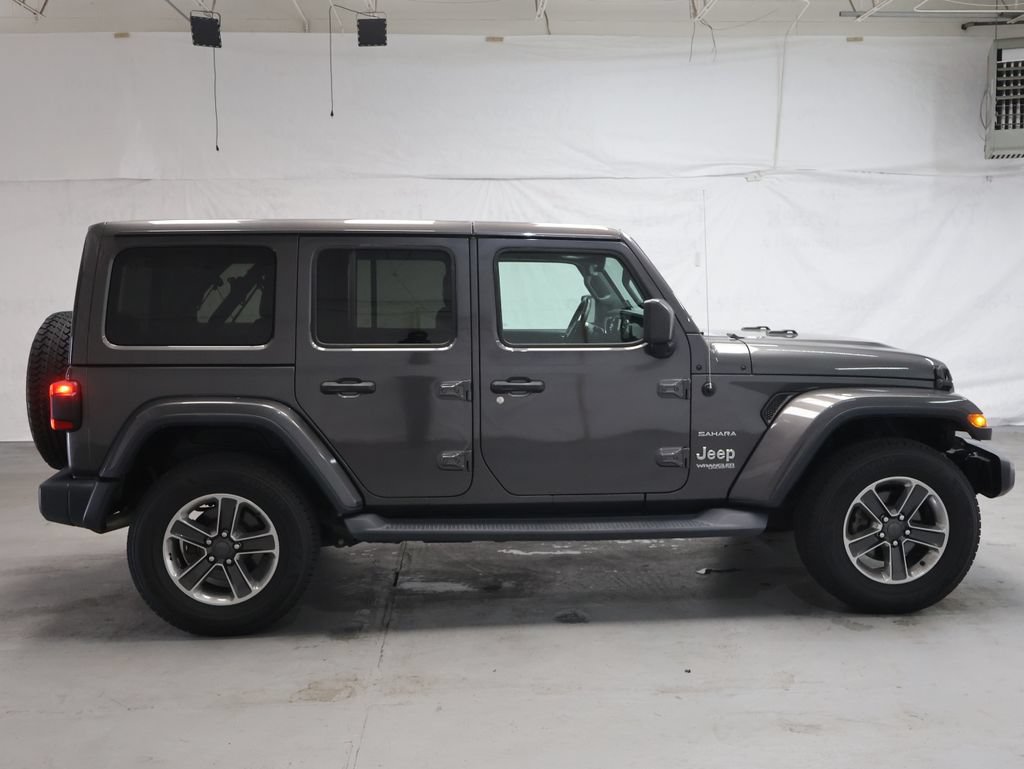 Used 2021 Jeep Wrangler Unlimited Sahara AWD/4WD image 8