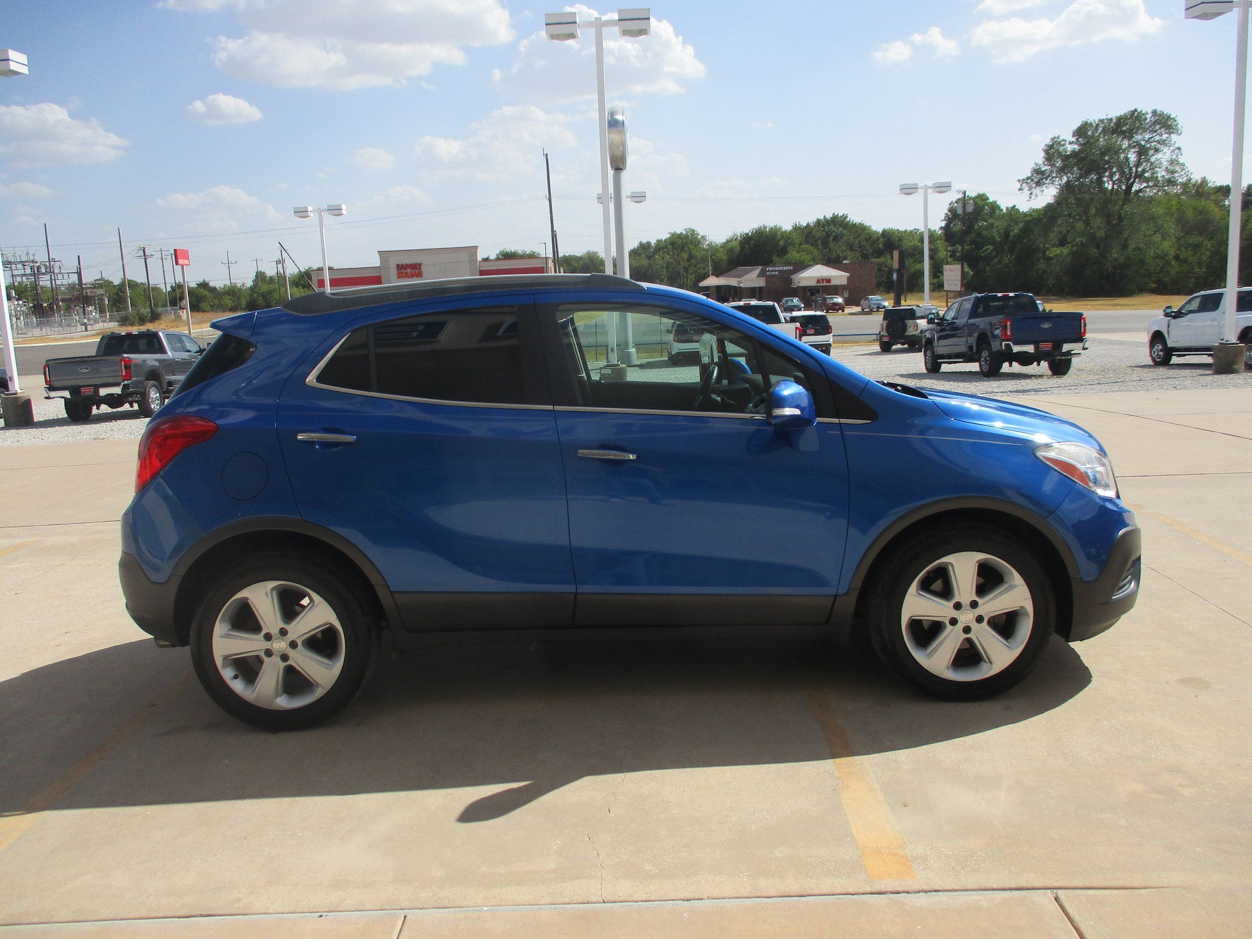 Used 2016 Buick Encore FWD image 6