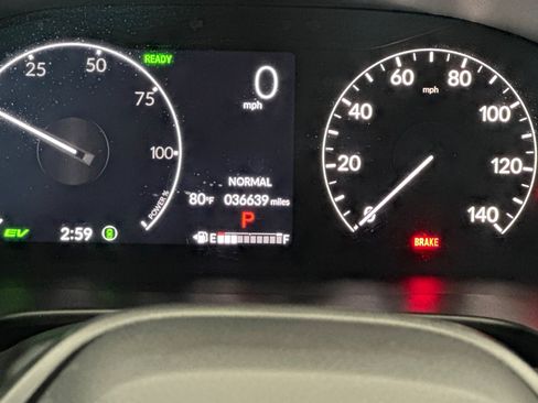 Used 2024 Honda CR-V Sport image 21