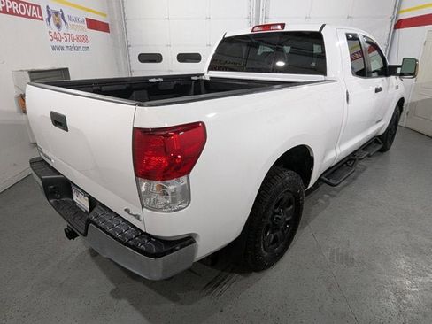 Used 2012 Toyota Tundra 4x4 Double Cab w/ Tow Pkg image 7