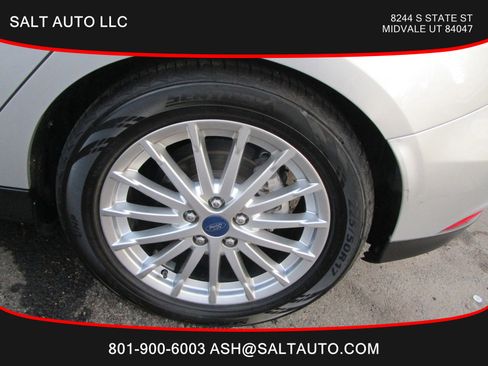 Used 2016 Ford Focus Electric Hatchback image 19