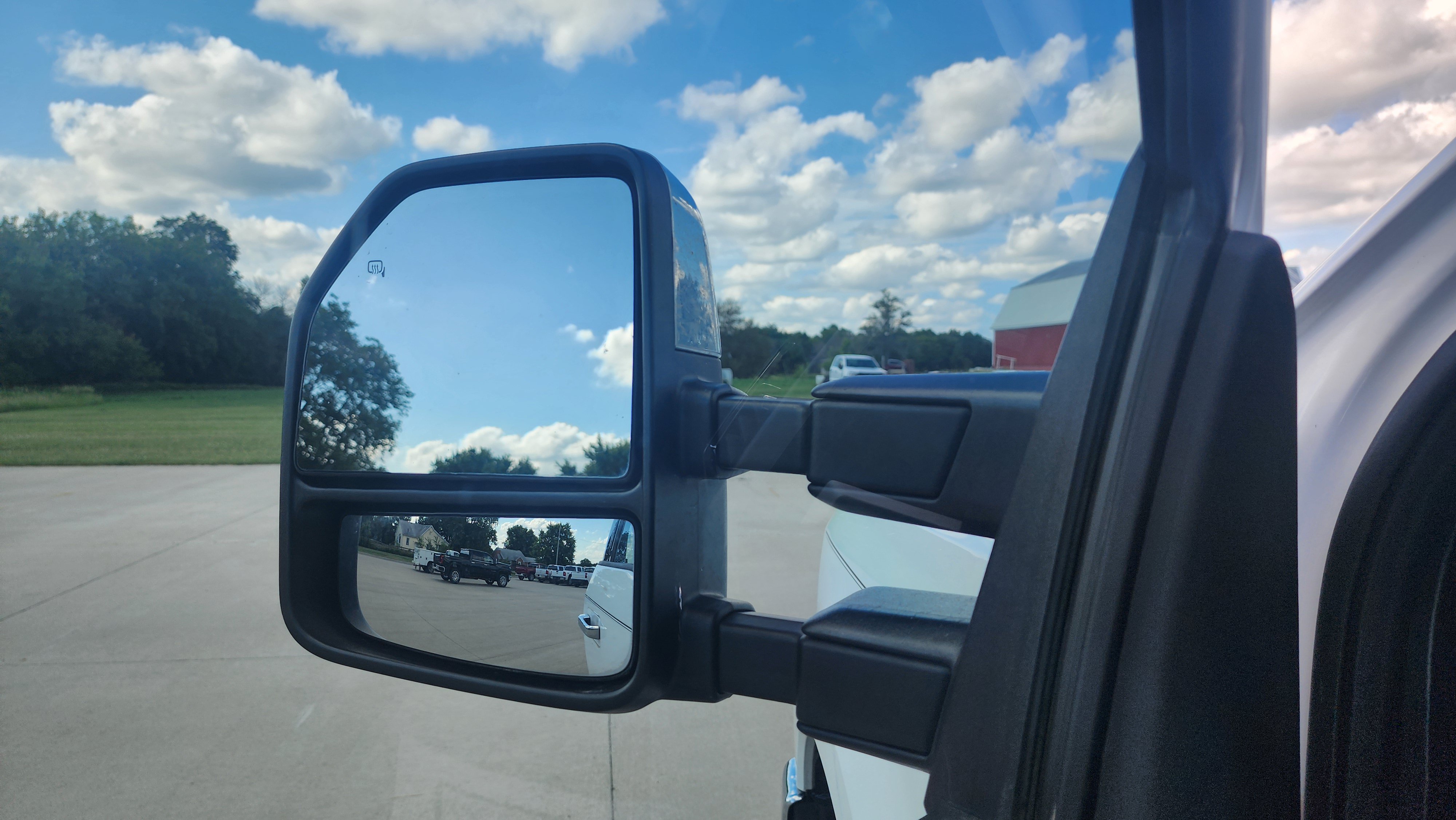 Used 2017 Ford F250 Lariat w/ Chrome Package AWD/4WD image 10
