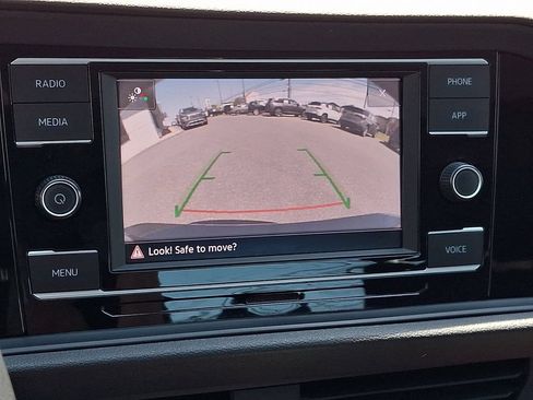Used 2024 Volkswagen Jetta SE FWD image 20