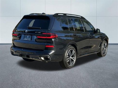 Certified 2026 BMW X7 xDrive40i w/ M Sport Package image 7